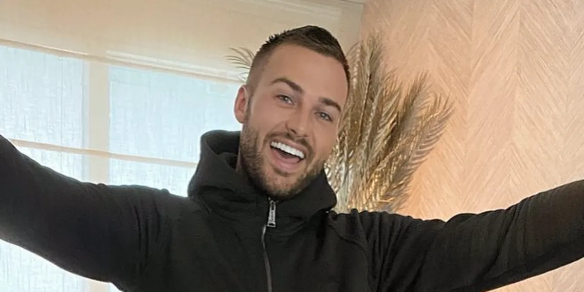 Dave Roelvink weer aan het daten: 'Gespot met influencer'