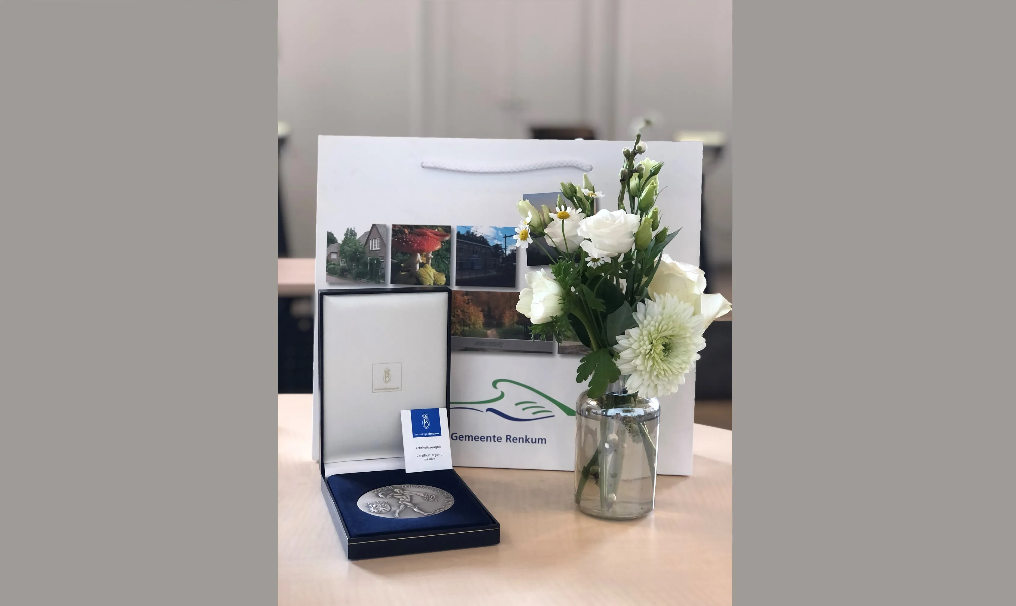 20210330 postuum erepenning voor de heer zeeman