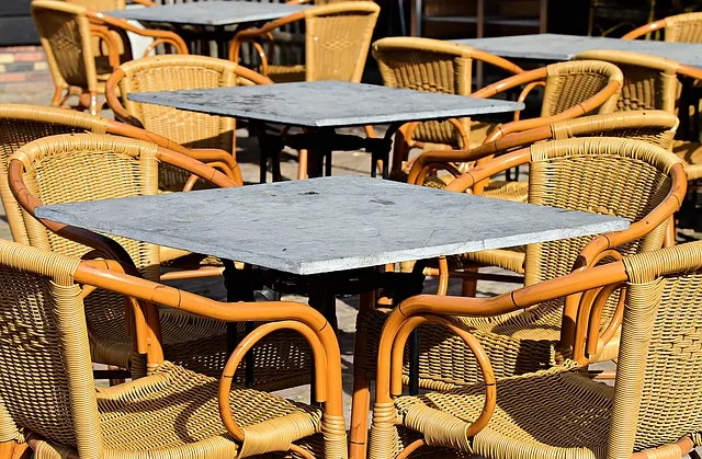 chair 3744950 640