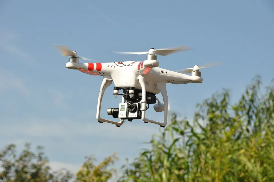 drone freeegooo pixabay