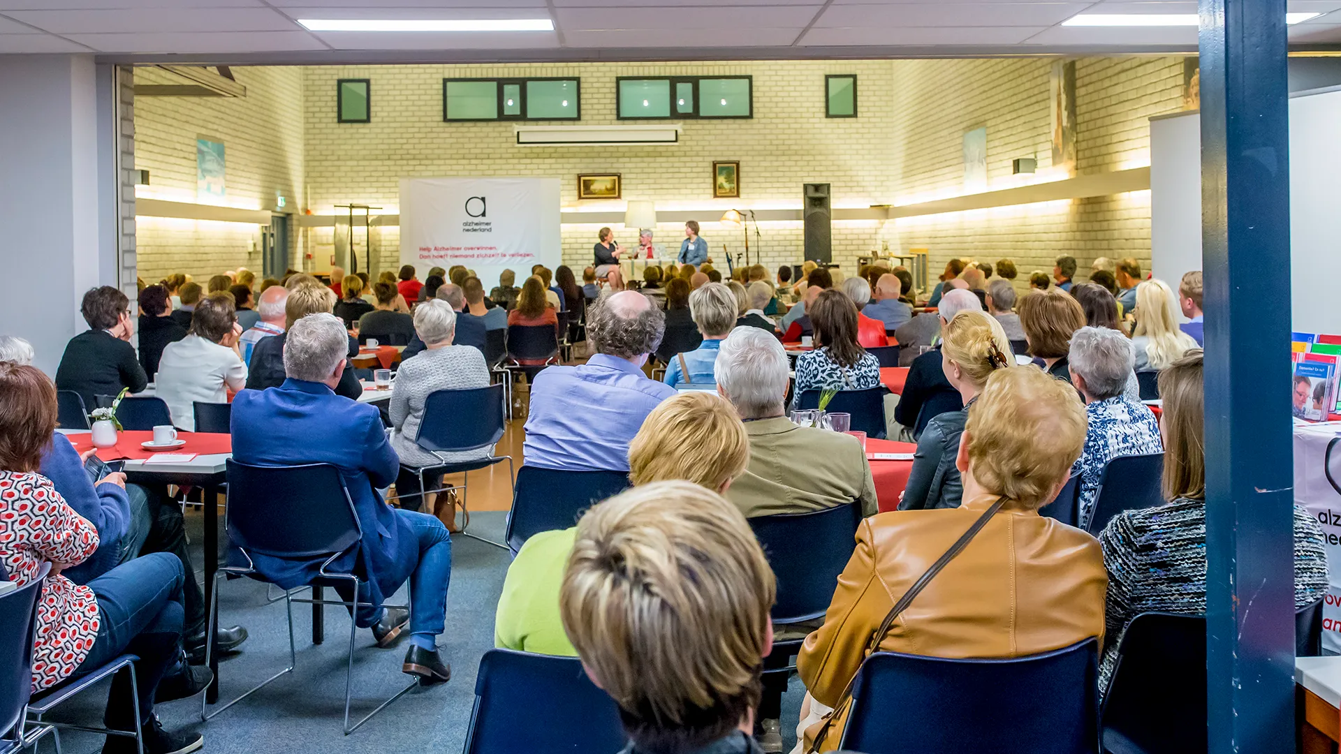 opening alzheimer cafe peelland rob fritsen