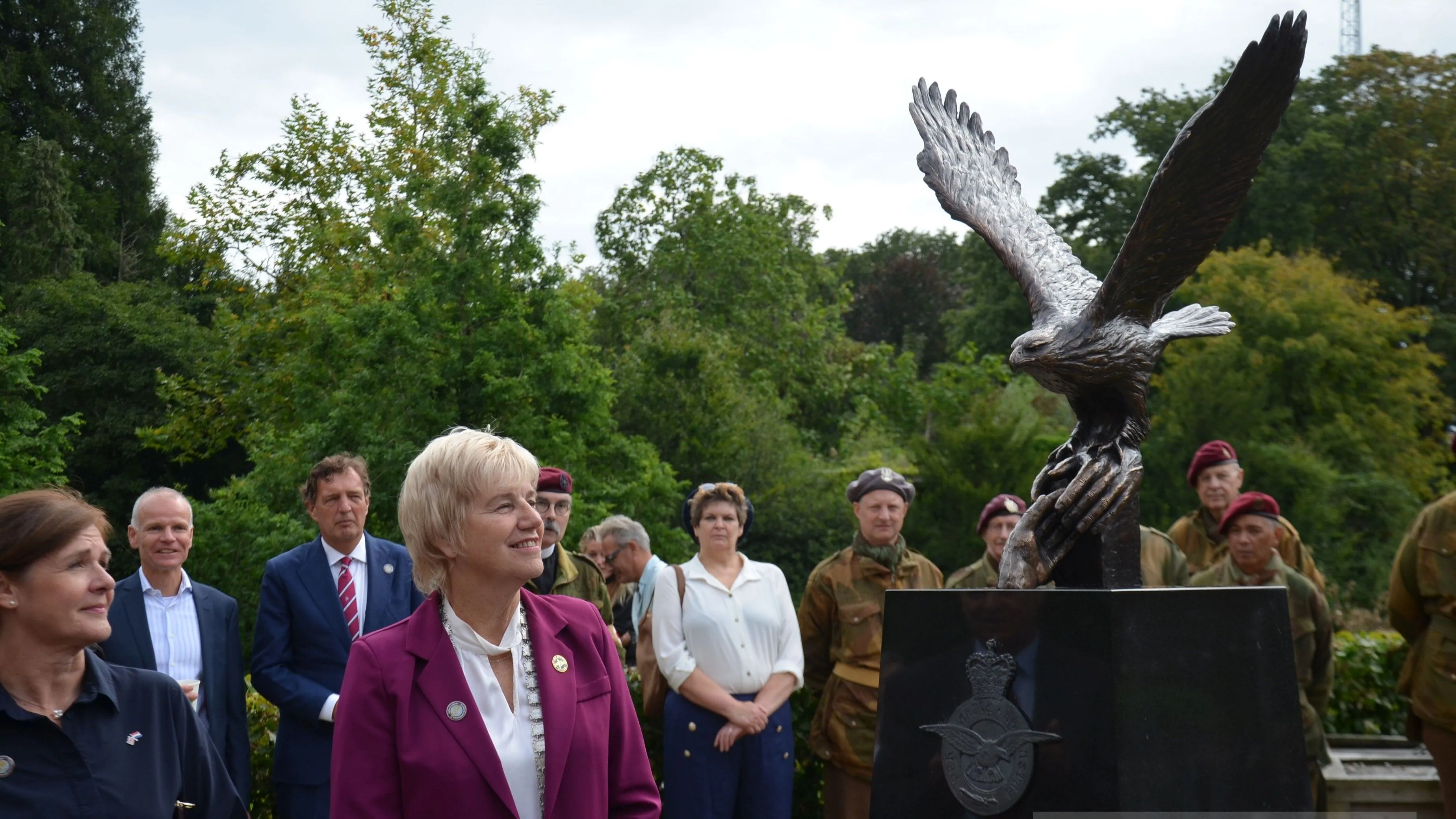 30 08 aircrew monument 17