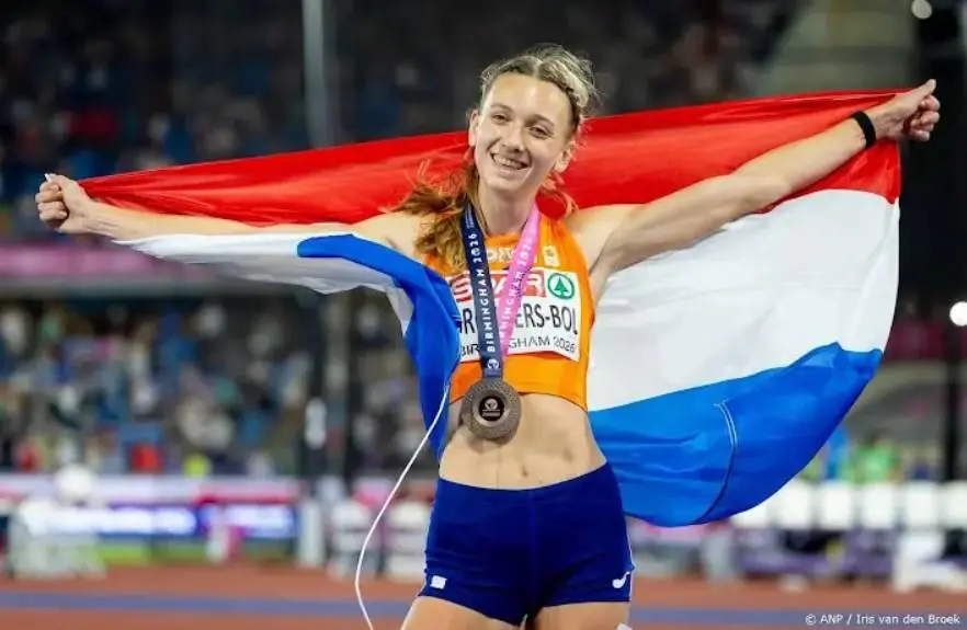 Broeders-Bol wint bij EK-debuut brons op 800 meter in recordtijd