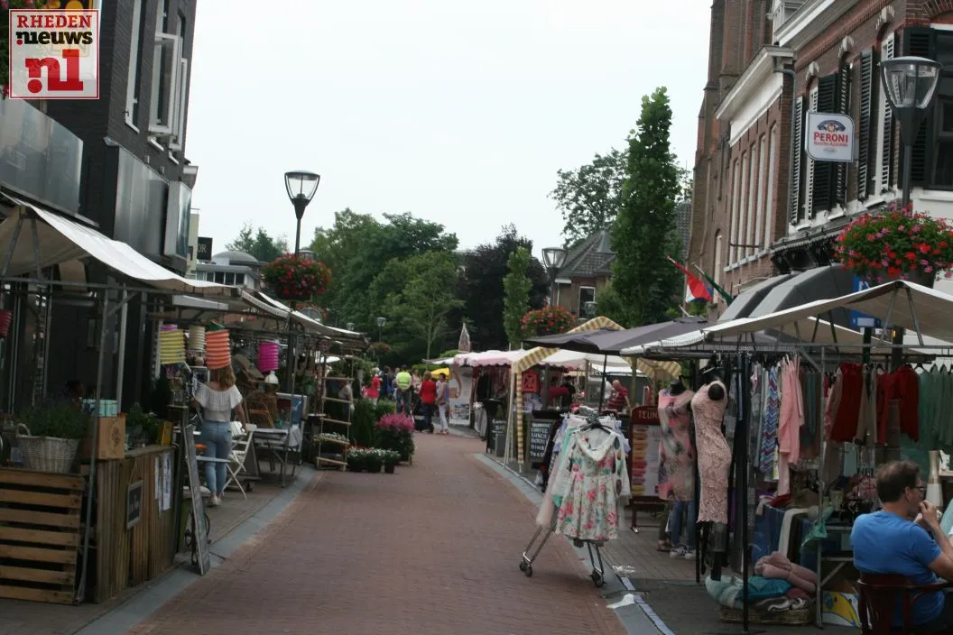 20160624 emmastraat zomerfair 012