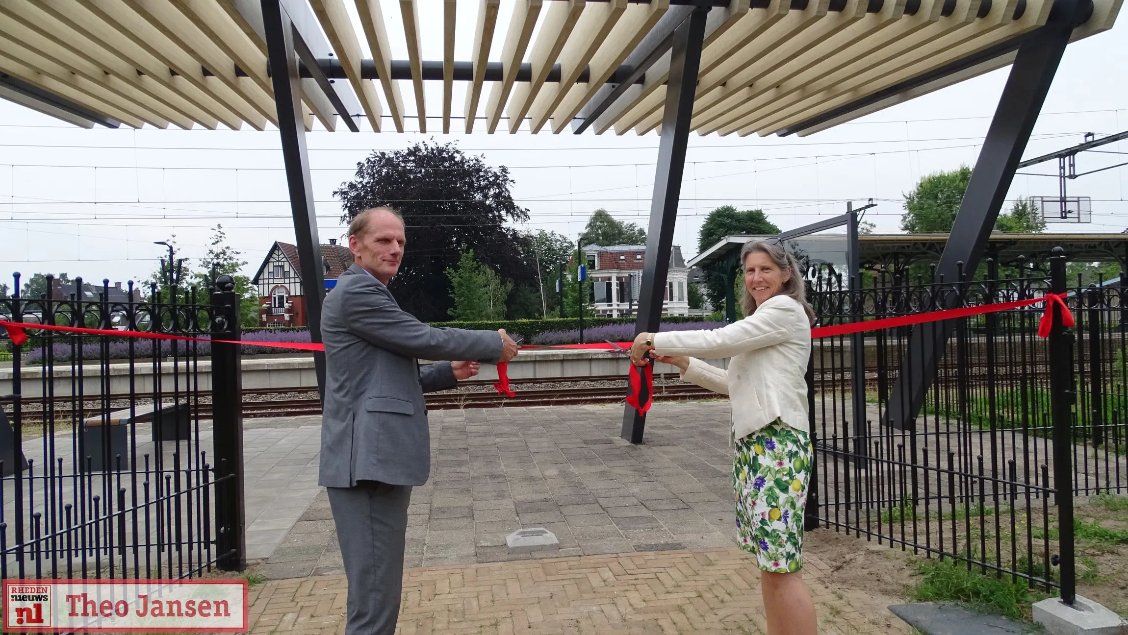 2021 07 12 officiele opening van de perronkap voor de stoomtrein van de vsm 0