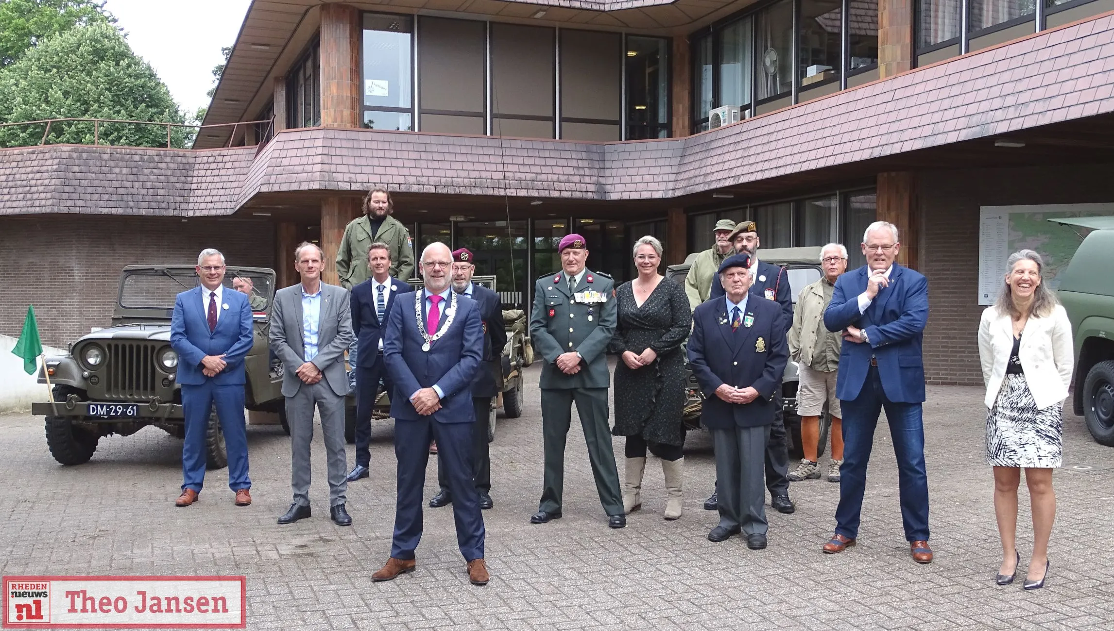 24 06 2021 veteranen krijgen bezoek van burgemeester en wethouders gemeente rheden 1