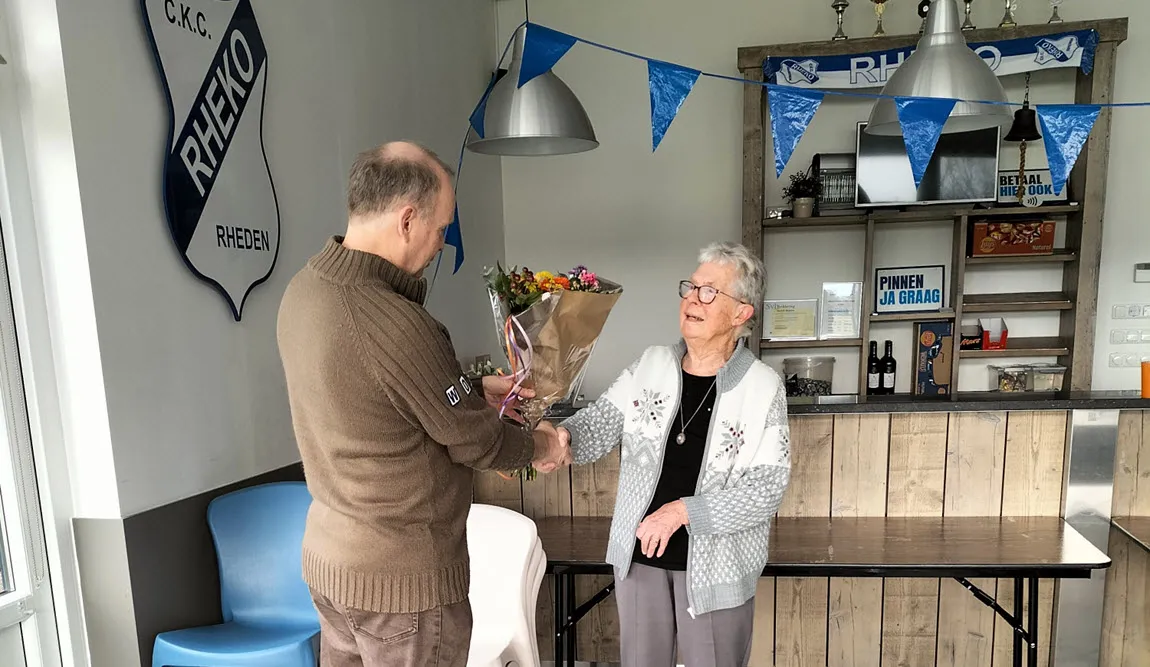 bos bloemen voor gerrie foto jeltje de boer