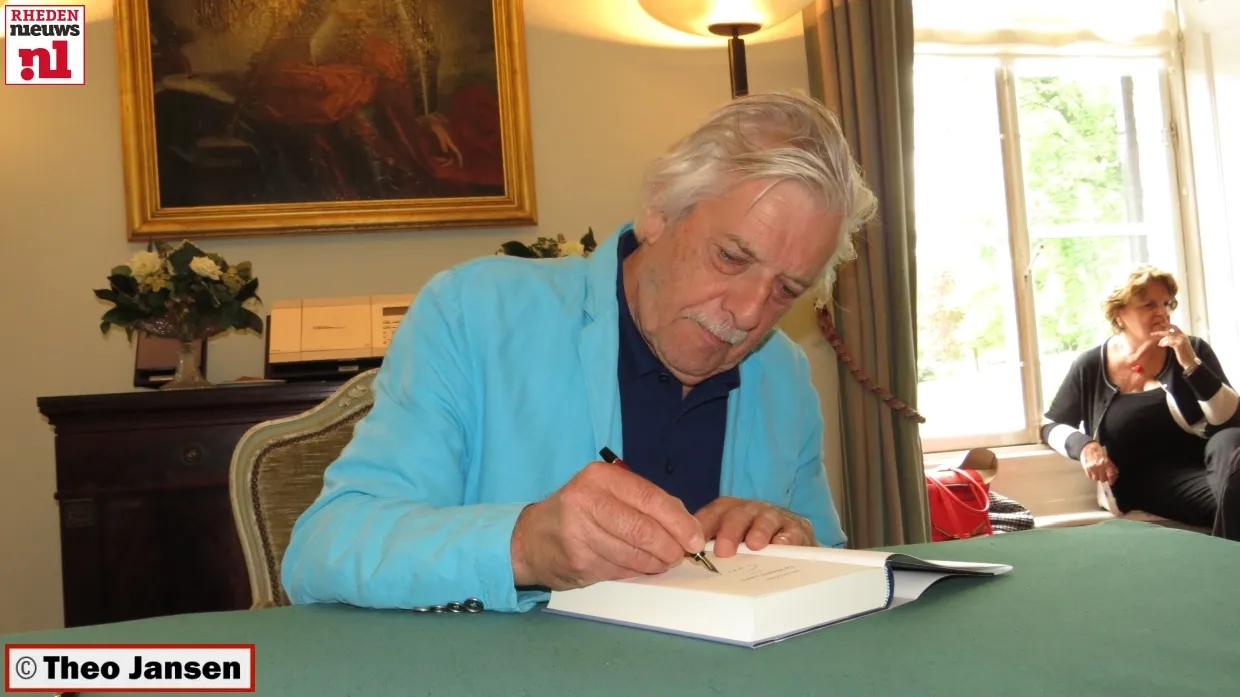 j2b3v49jlnd9qggvejwdfs4vm 2014 05 03 rosendael jan siebelink signeert laatste boek 014