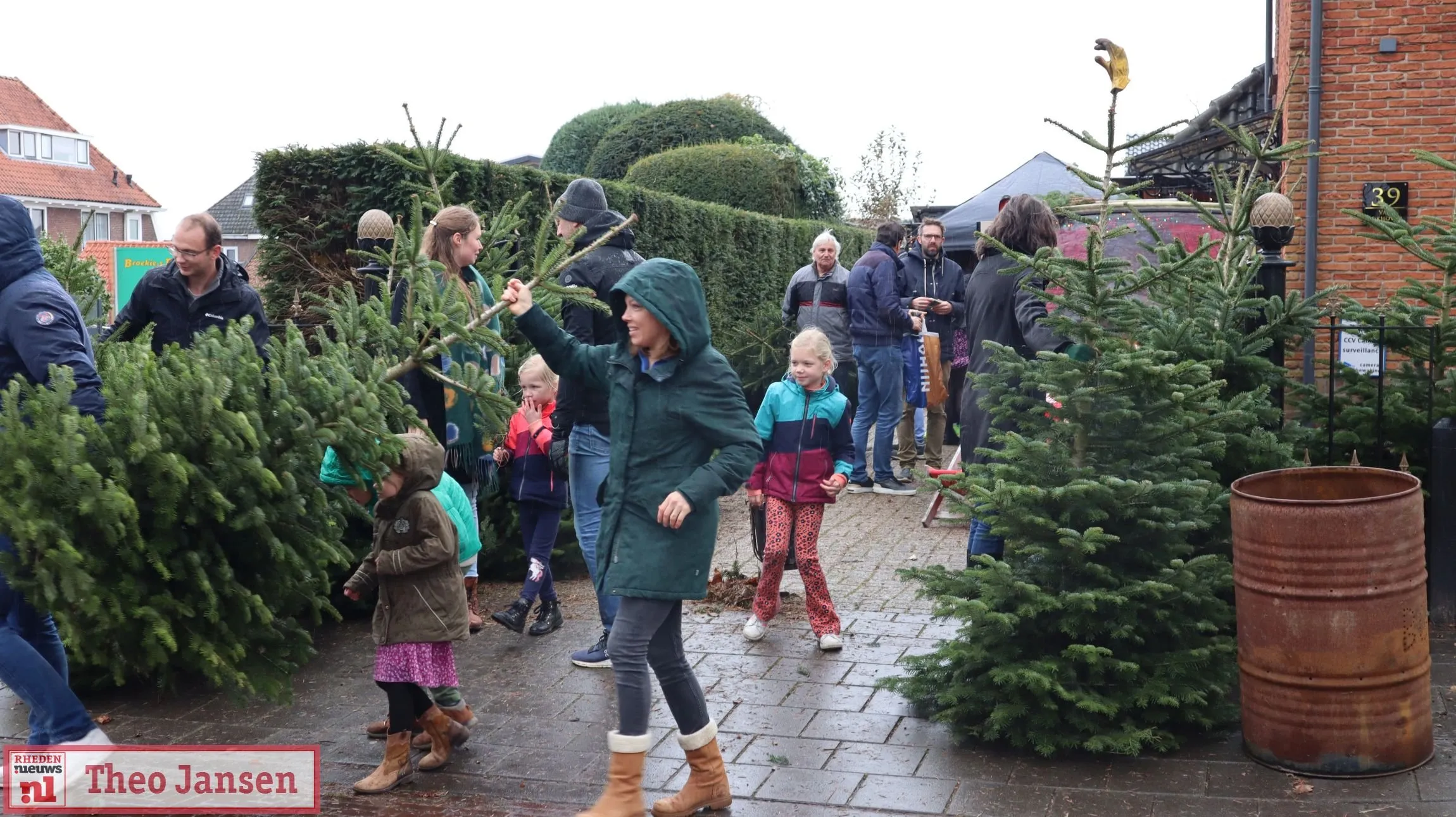 kerstboomverkoop team pa rheden 09 12 2023 1