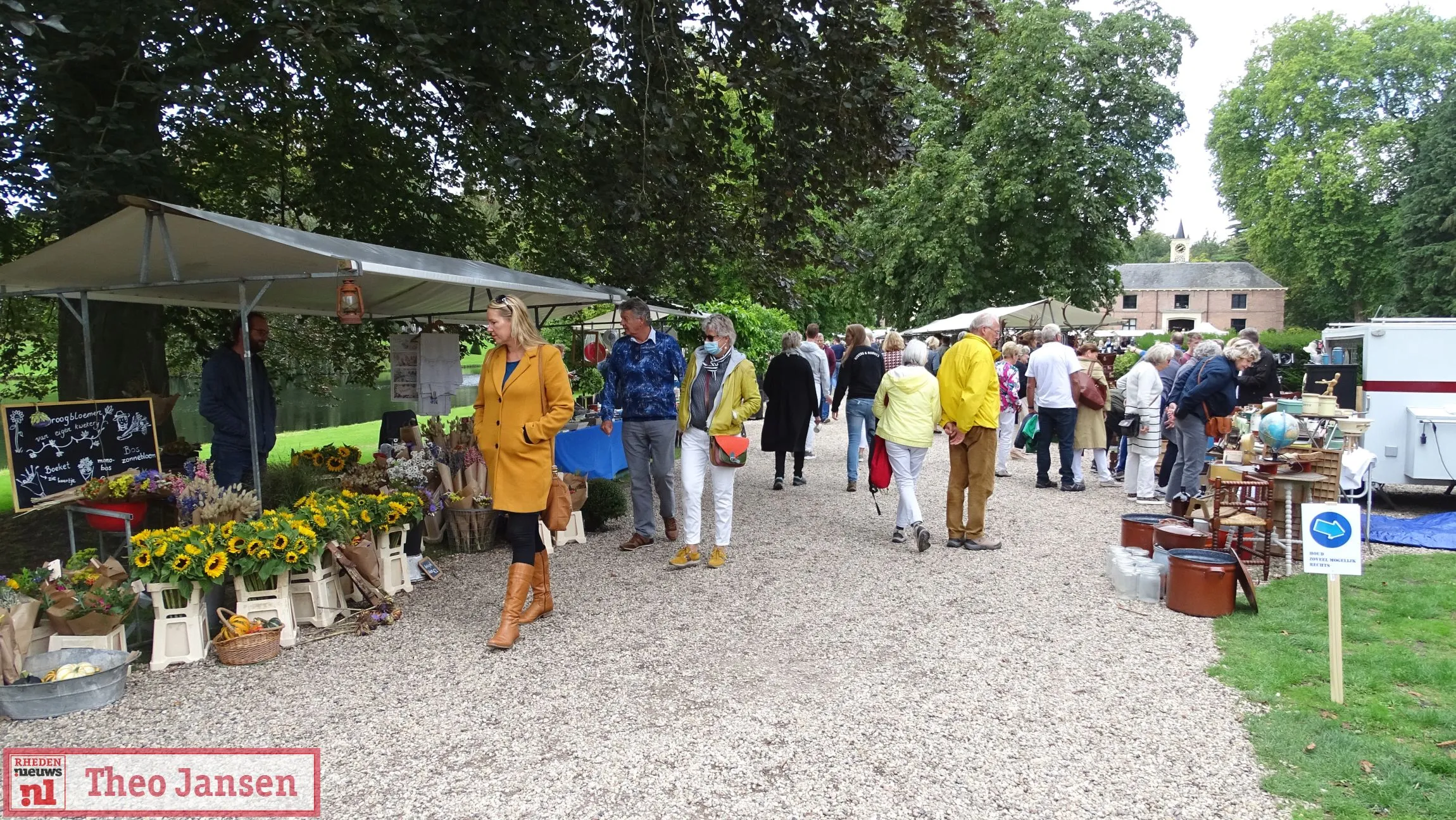 montmartre markt bij kasteel rosendael 2020 09 06 0