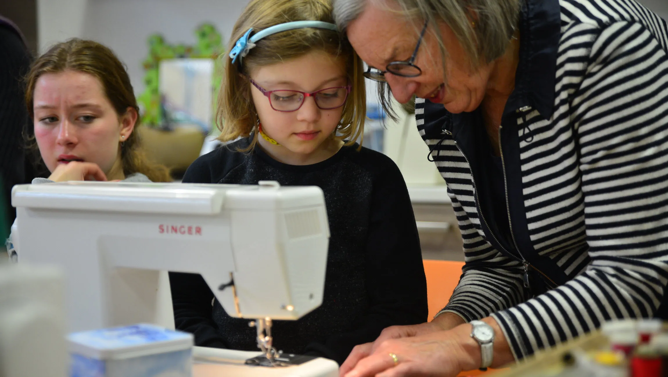 repaircafe rhedense schooldag van de duurzaamheid