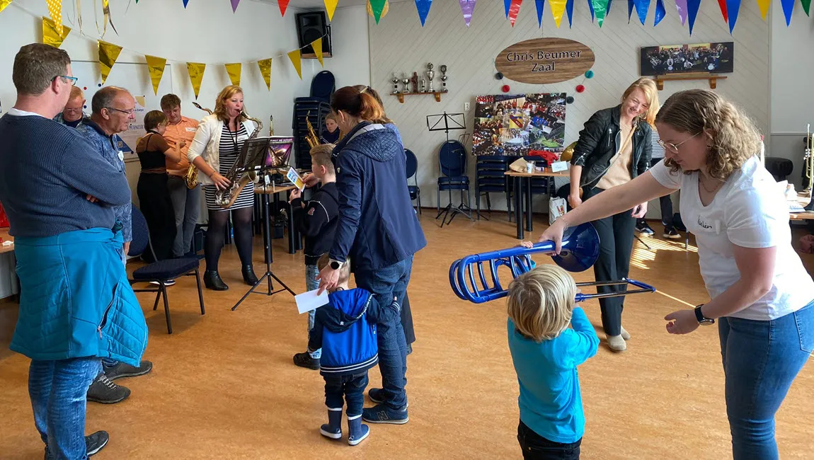 rhedens fanfare corps muziek tuin