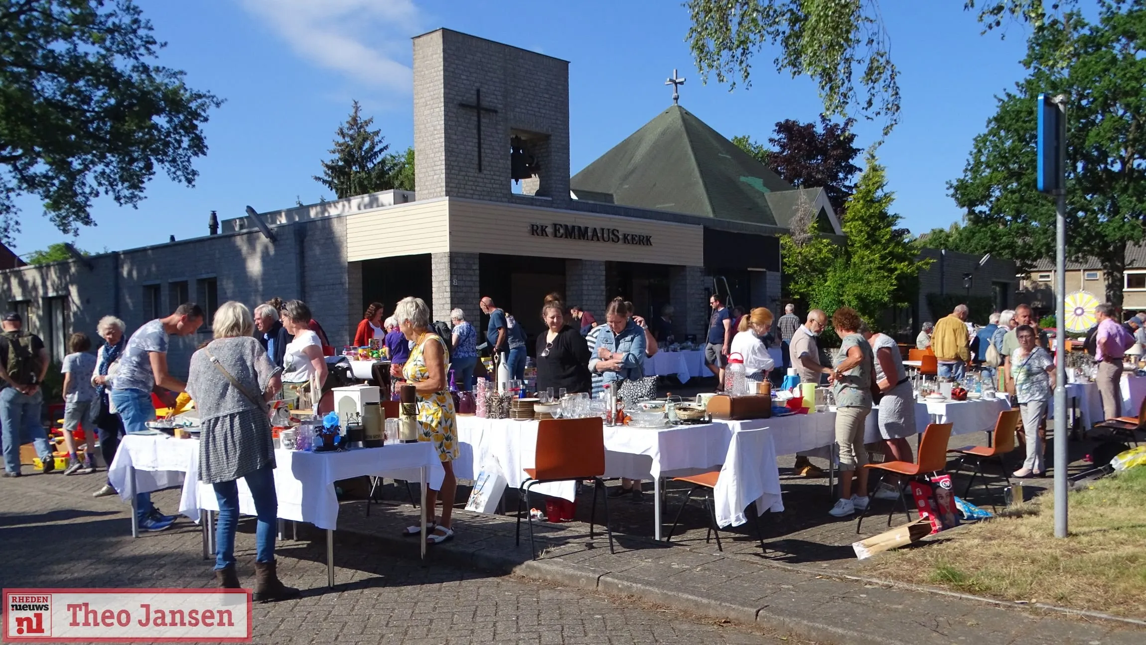 rommelmarkt emmauskerk dieren weer druk bezocht 2022 07 02 1