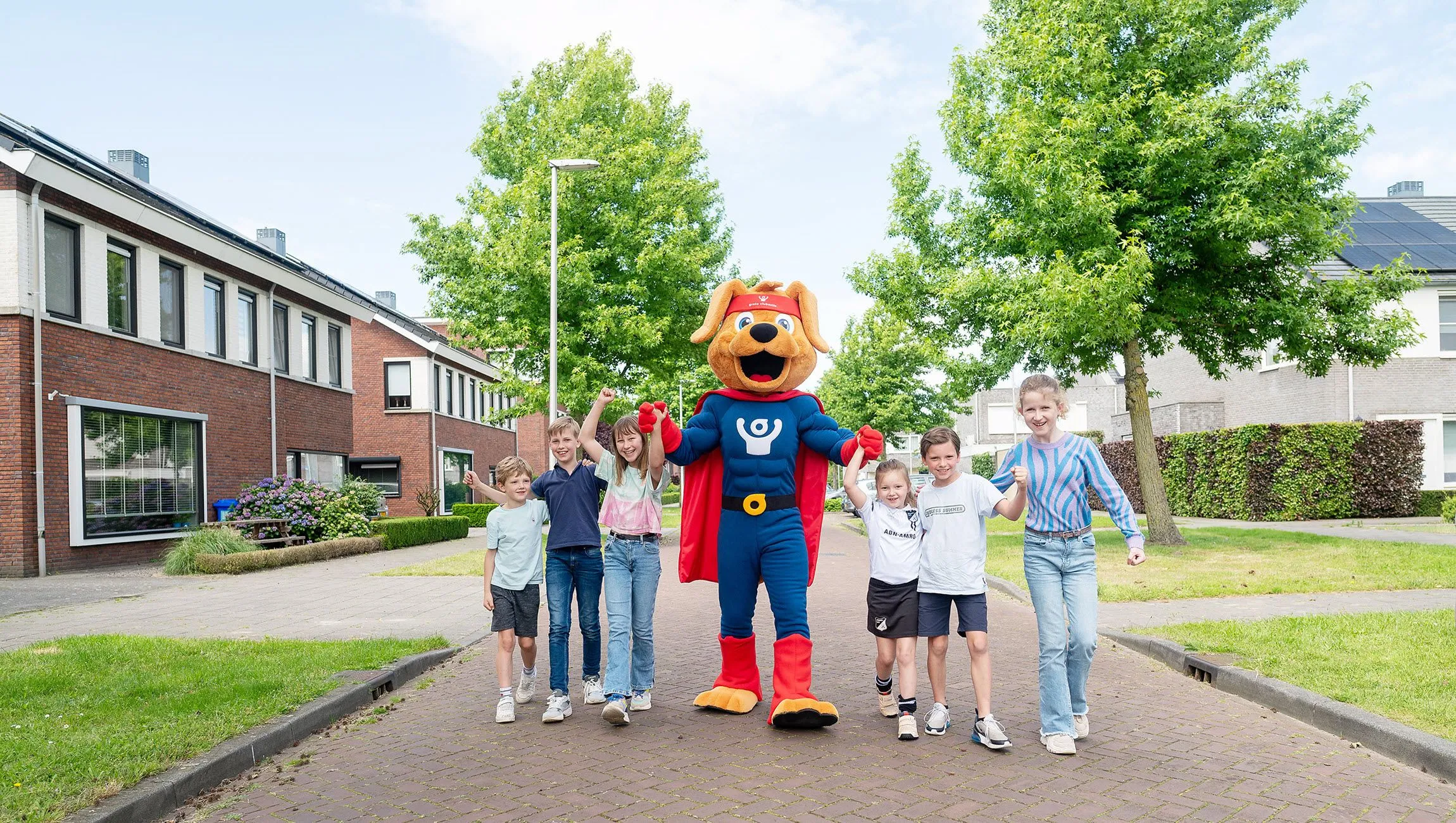 mascotte cluppie support lotenverkopers grote clubactie 2024