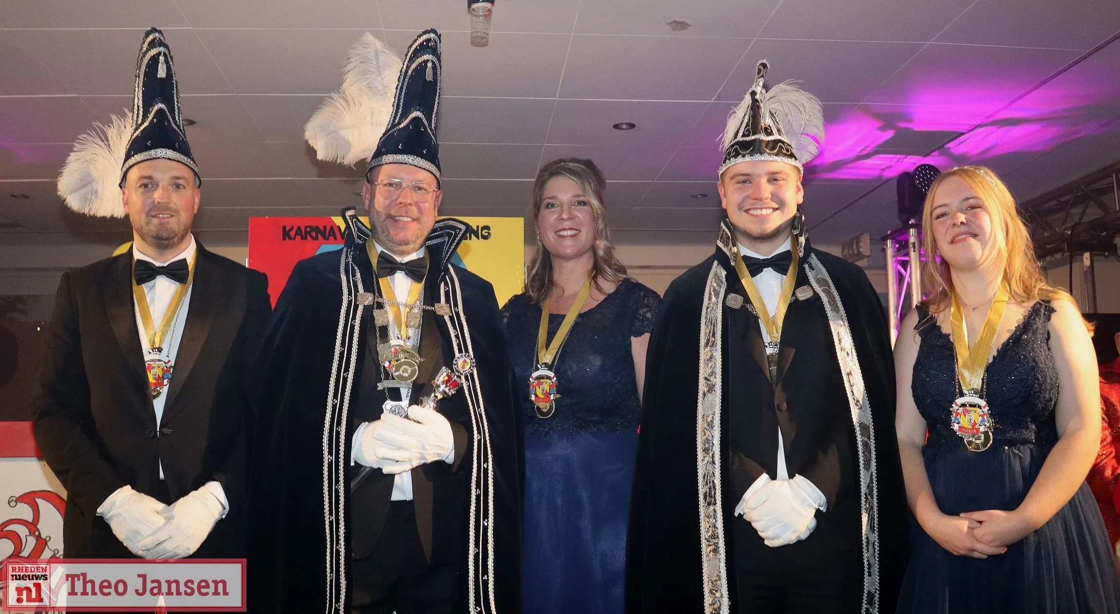 prinsenwissel bij cv de deurdauwers nieuw prinsenpaar voor carnavalsjaar 2025 16 11 2024 1