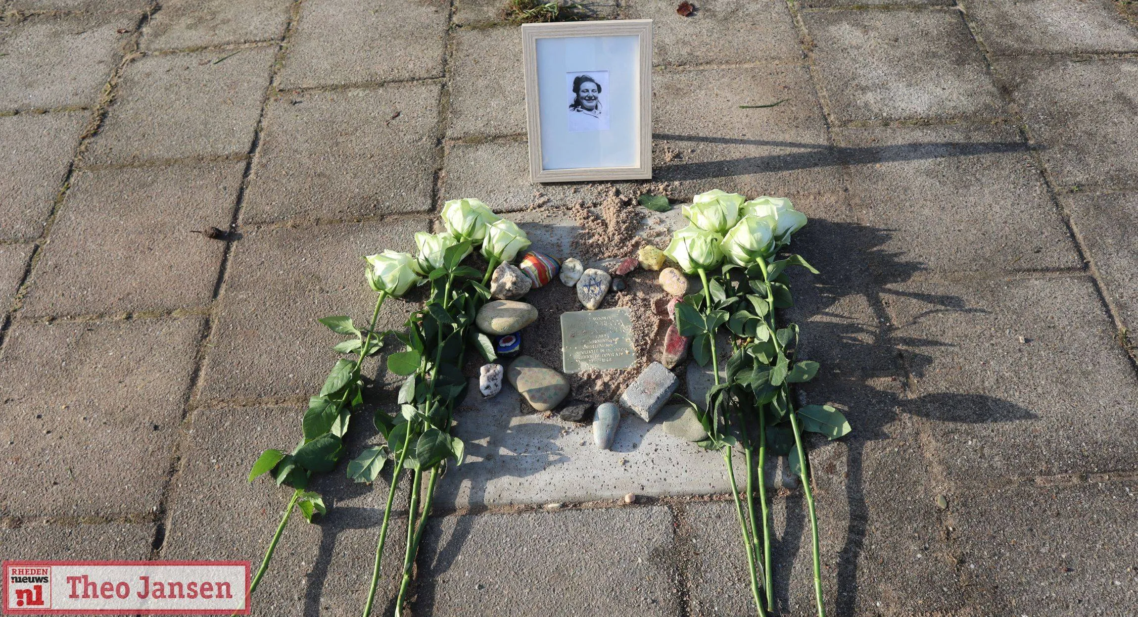 001 struikelstenen geplaatst in velp en rheden ter herinnering aan oorlogsslachtoffers