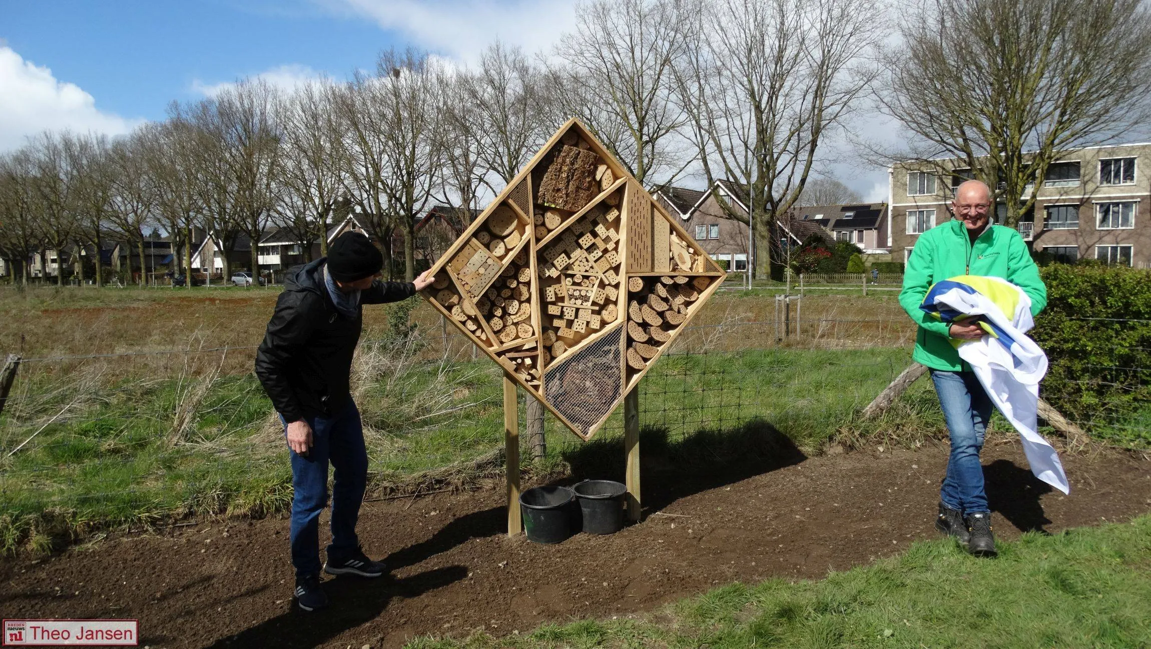 Insectenhotel in Boomgaard Rheden officieel onthuld 30-03-2026 (1)