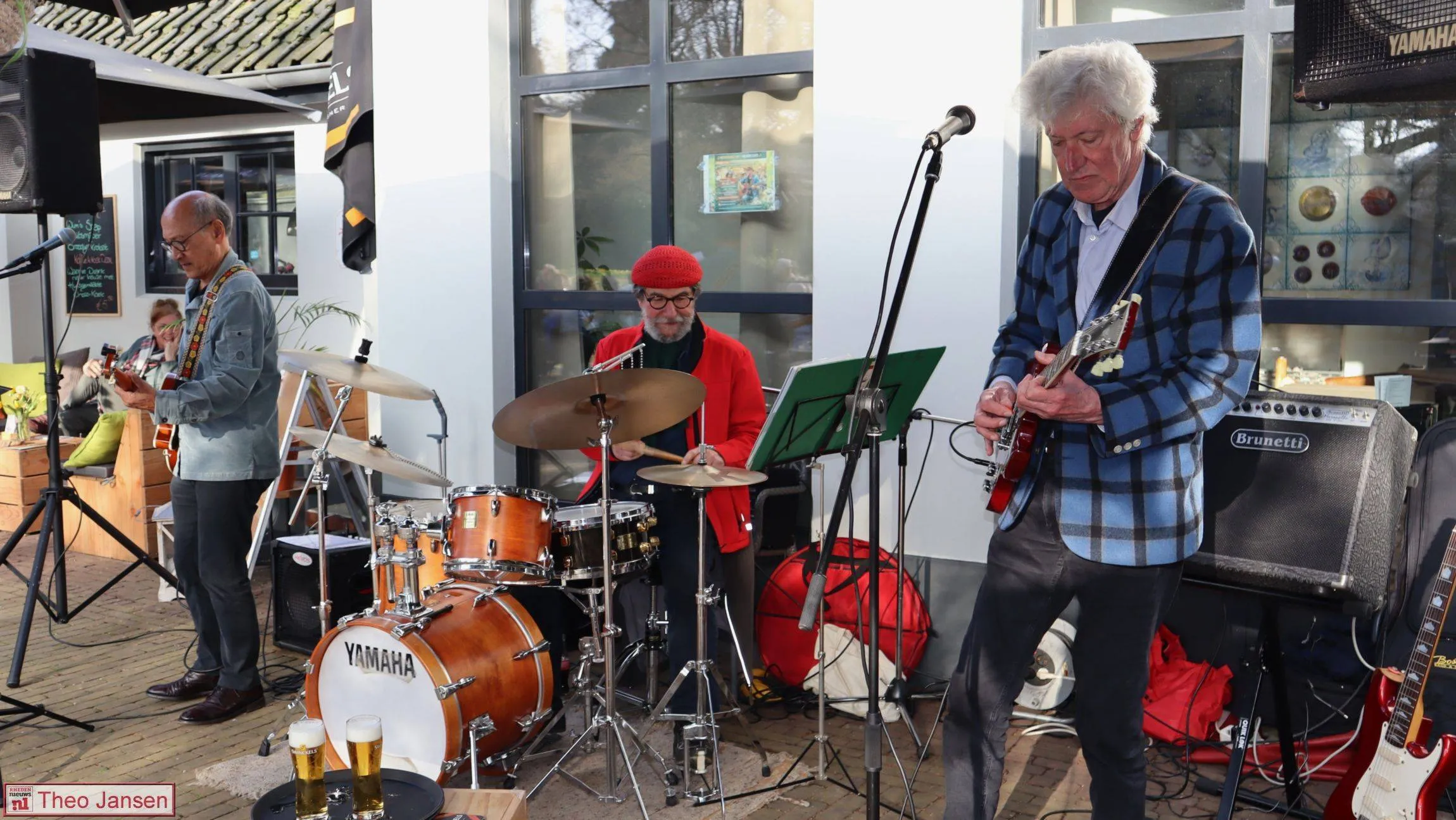Muziek uit de jaren zestig klinkt weer in Carolinapark in Dieren 08-03-2026 (1)