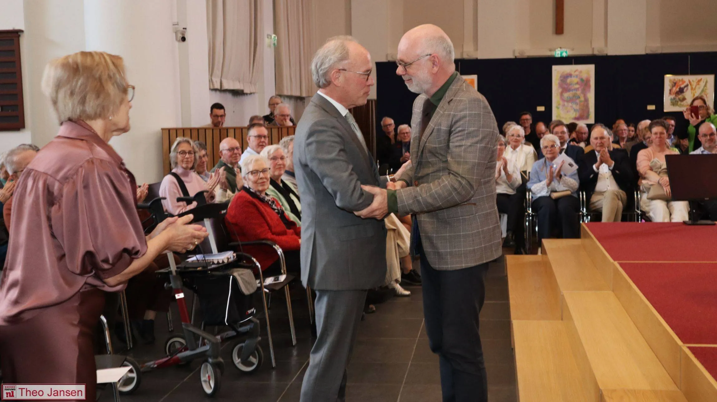 Volle kerk bij afscheid van dominee Diemer de Jong in Velp 08-03-2026 (16)
