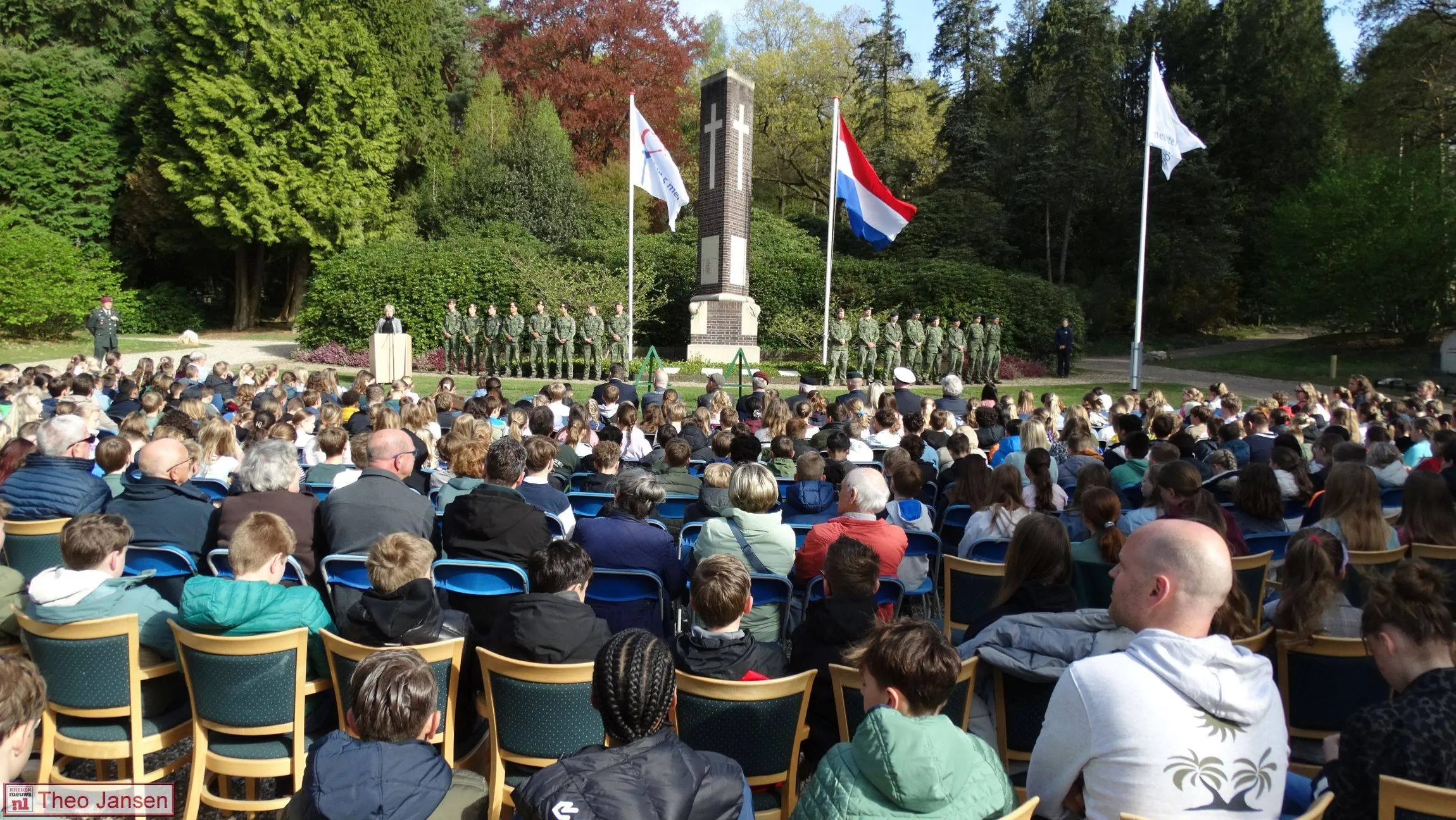 Herdenking bevrijding Rheden bij Heiderust trekt veel belangstelling 16-04-2026 (1)