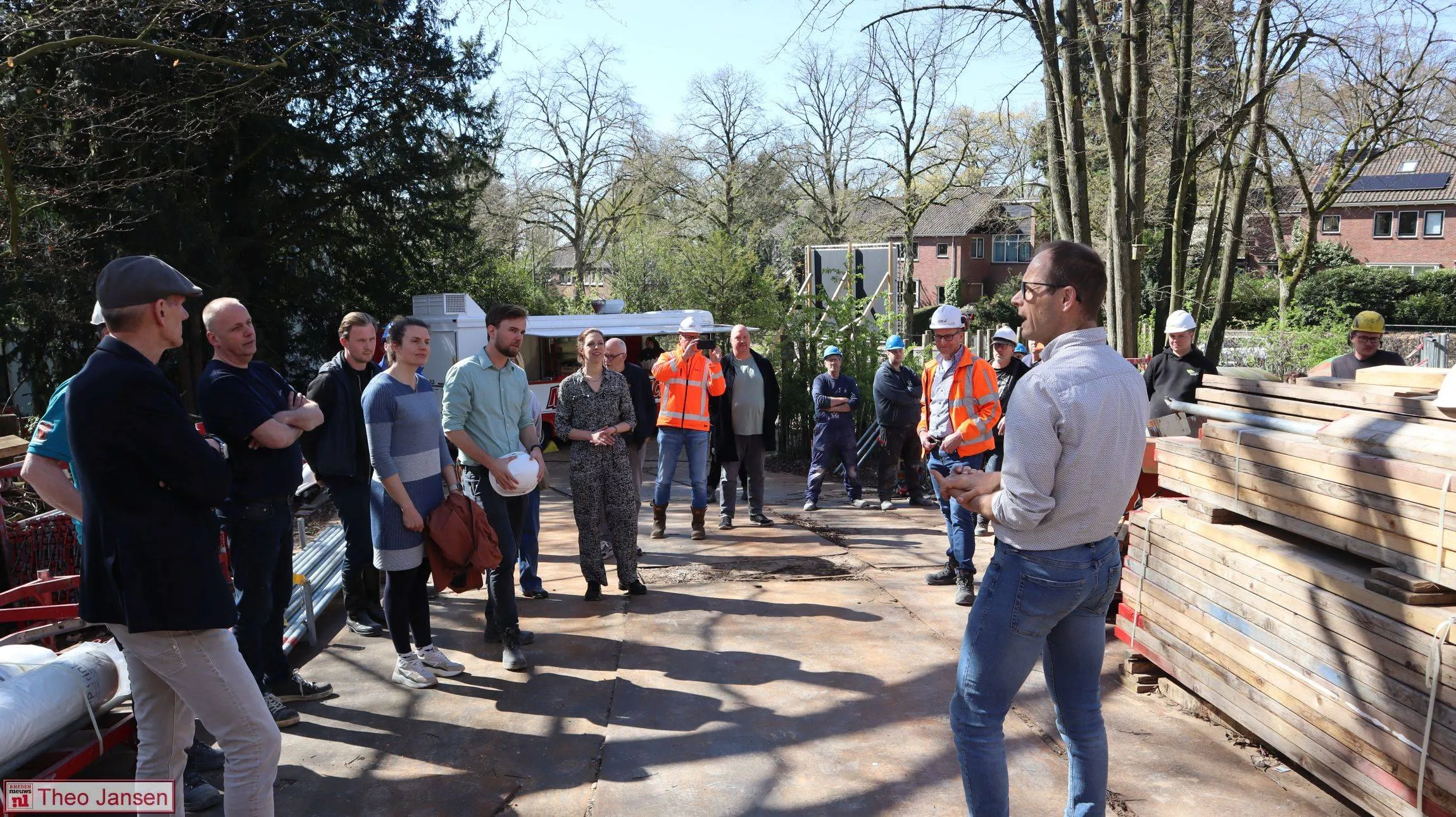 Vernieuwbouw basisschool De Arnhorst in Velp viert hoogste punt 08-04-2026 (8)