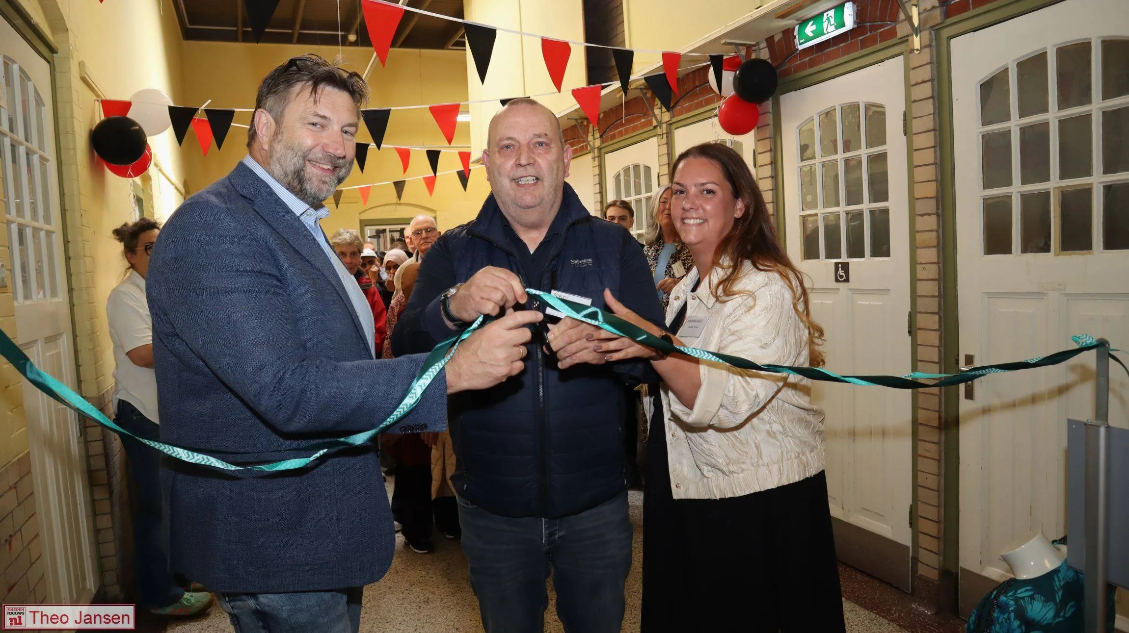 Opening nieuwe Kledingbank Velp 10-06-2026 (12)