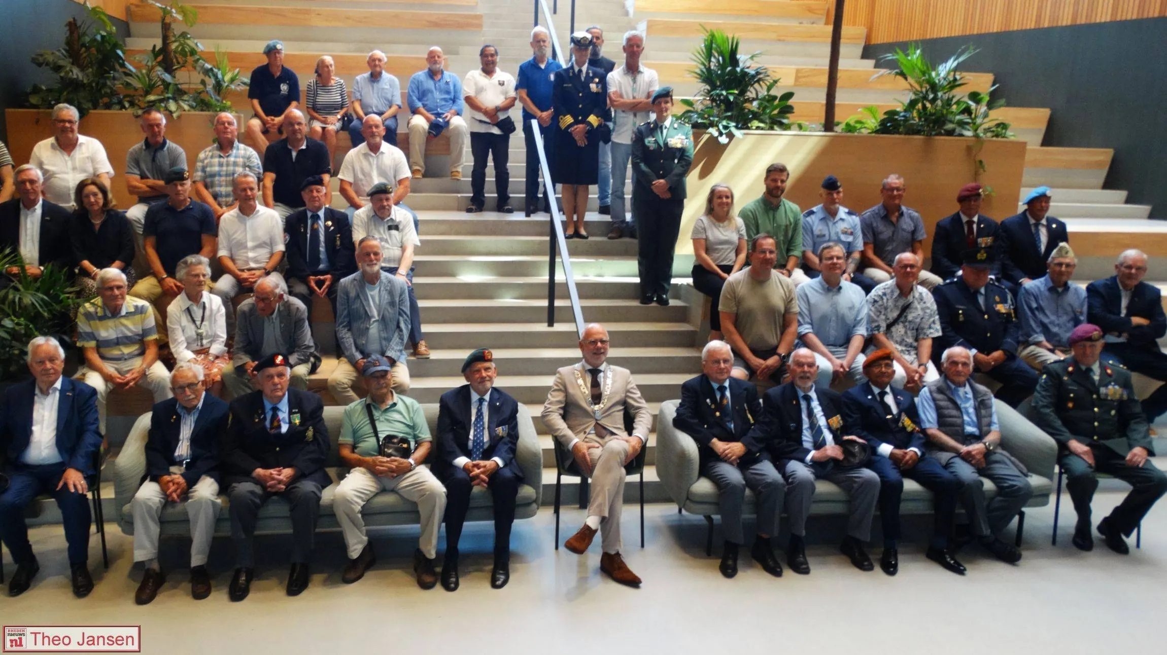 Rhedense veteranen in het zonnetje gezet tijdens lokale veteranenontmoeting 24-06-2026 (18)