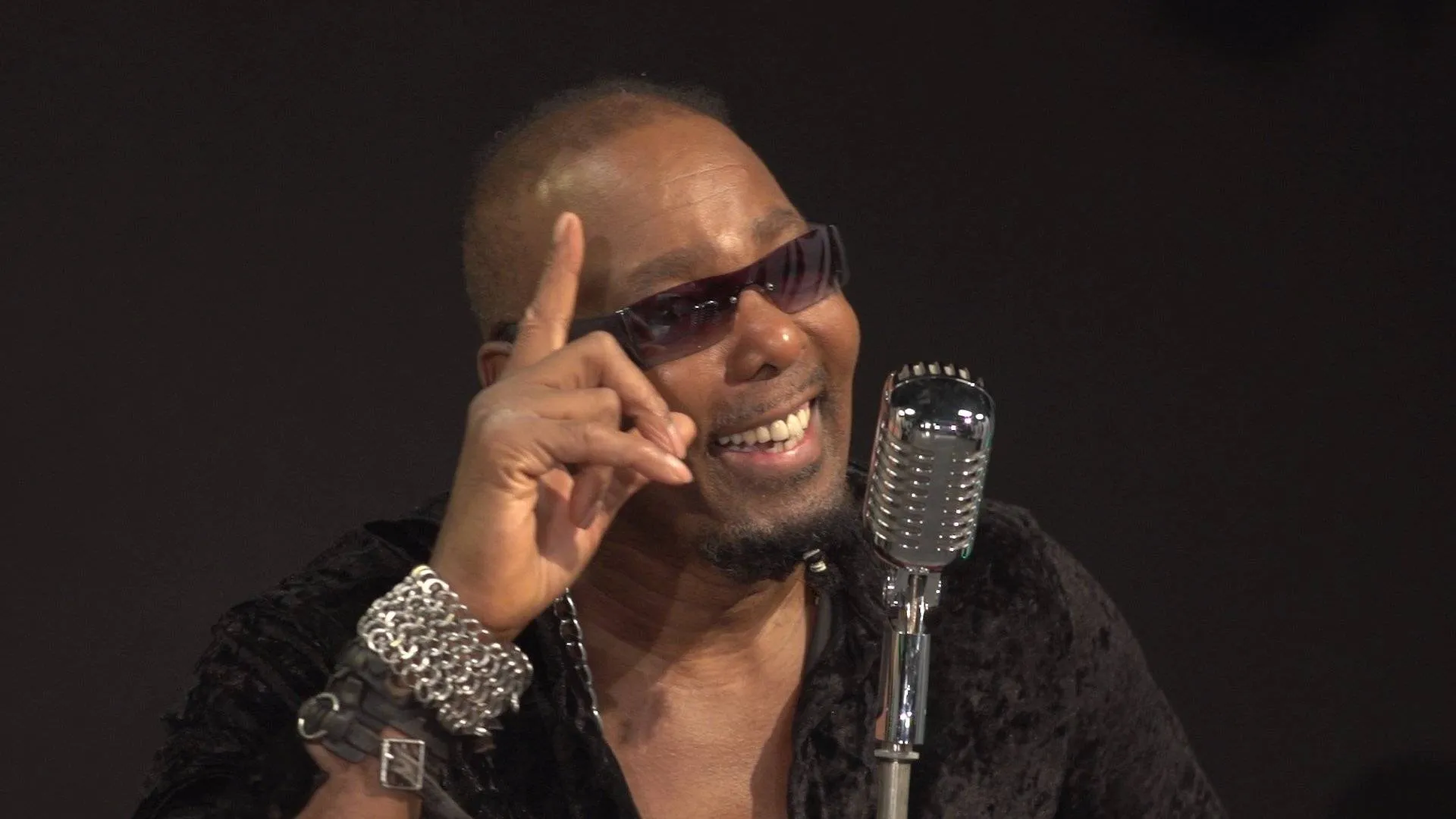 aRvzAhgDVZg5x0cWDw3hCU97vbk4smUwYjfxEtax