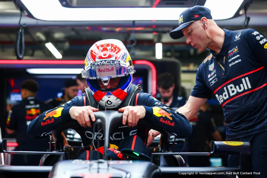 si202511280670 hires jpeg 24bit rgb 8b