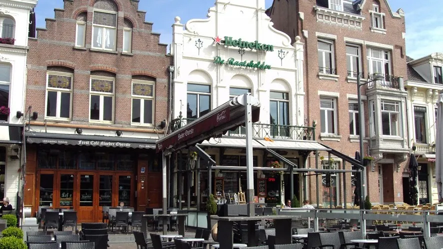 150531 drukke dag binnenstad oude markt e1433029640221