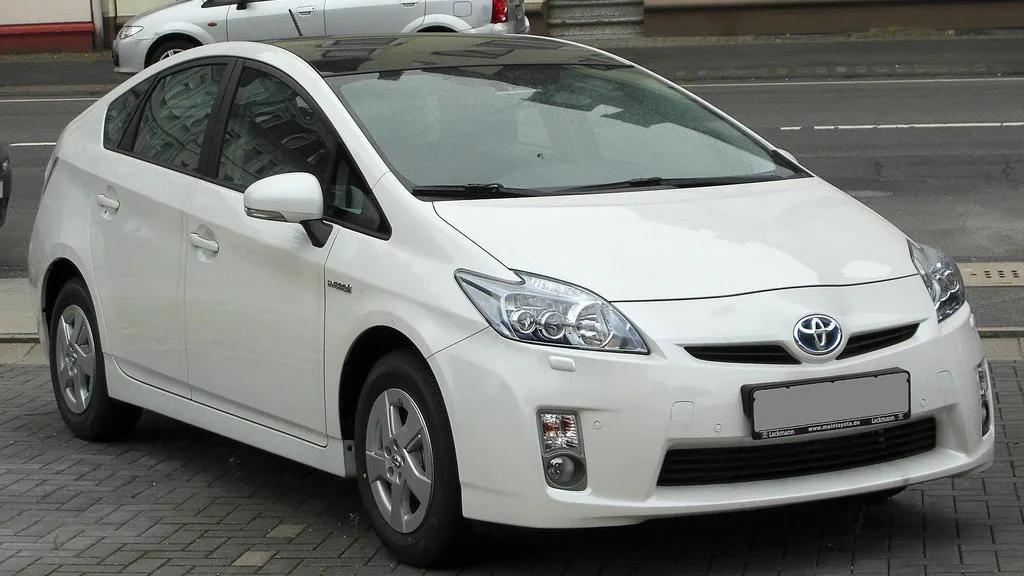 160202 toyota prius flickr m 93 dein nordrhein westfalen cc by 20 e1454422886454