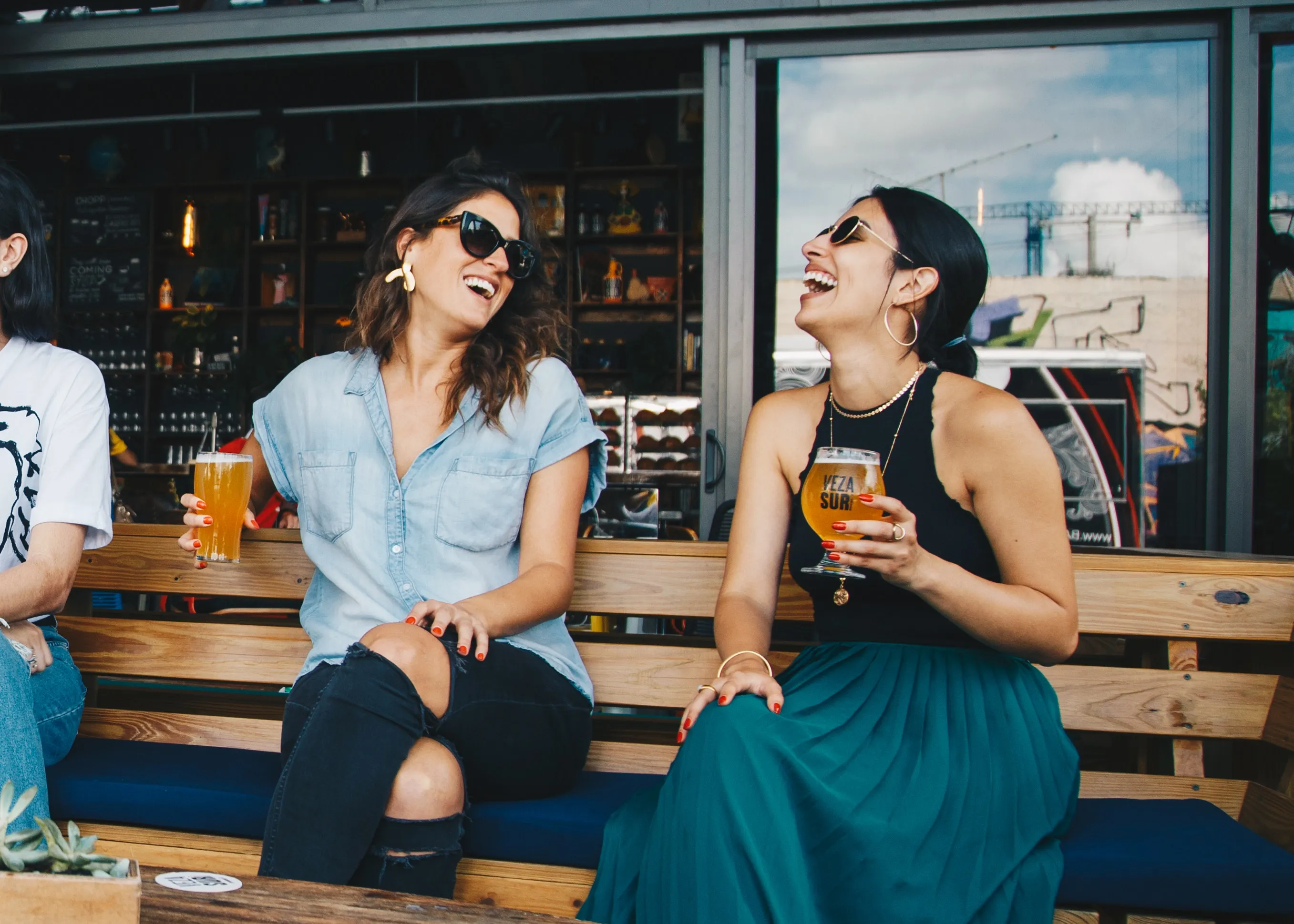 adult alcoholic beverages bar 1267696
