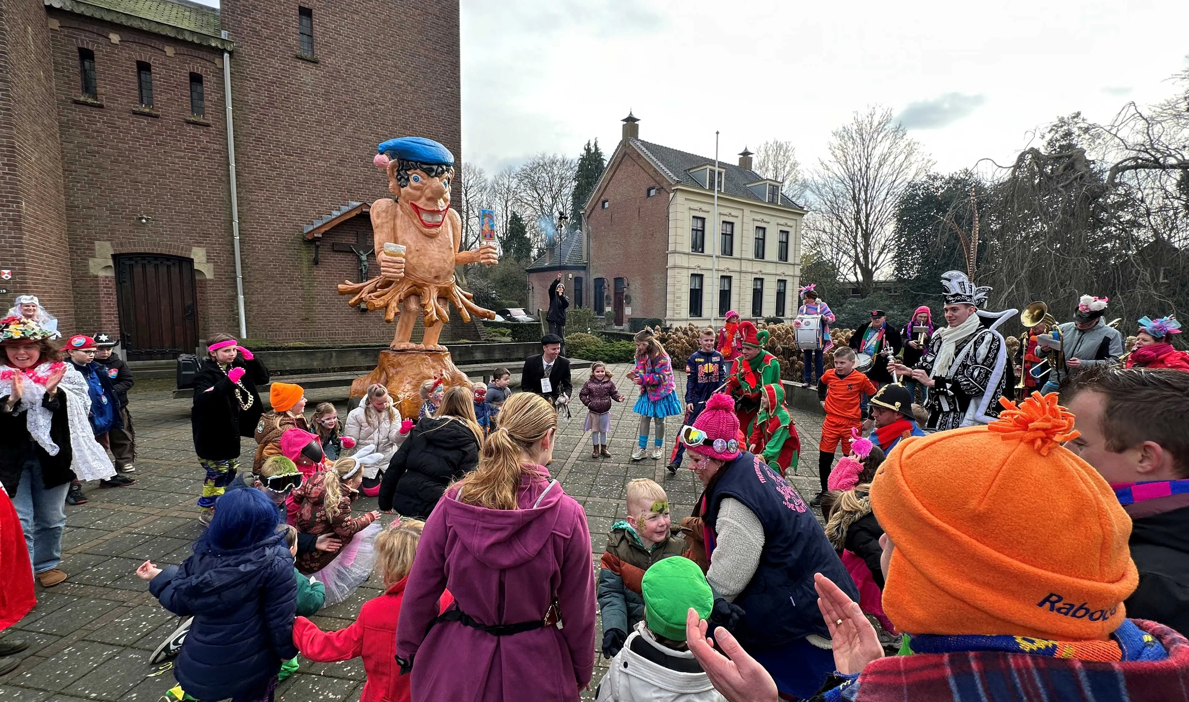 02 15 2025 Inhalen Prins en gevolg 0131