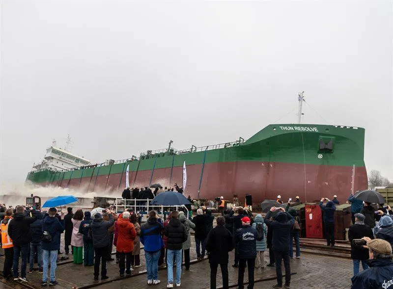 af679b3d8607f960_800x800ar