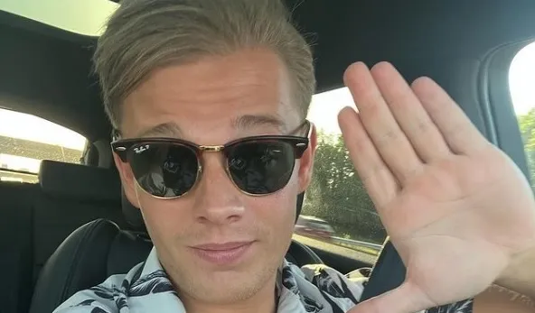 Dennis Schouten zit er doorheen: ''Ik heb hele donkere gedachten''