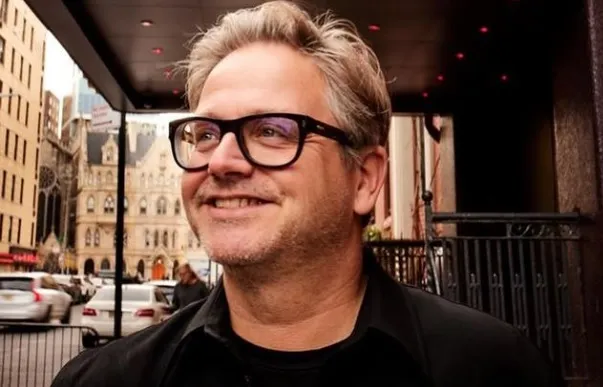Guus Meeuwis getroffen door storm van kritiek