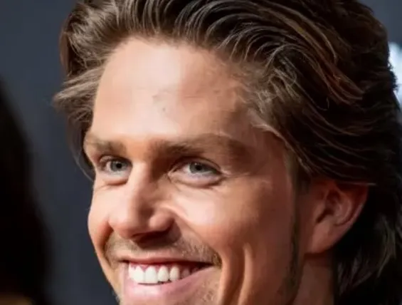 André Hazes zet zeer persoonlijke tattoo