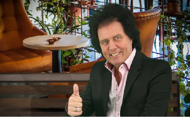 René le Blanc kondigt groot nieuws aan