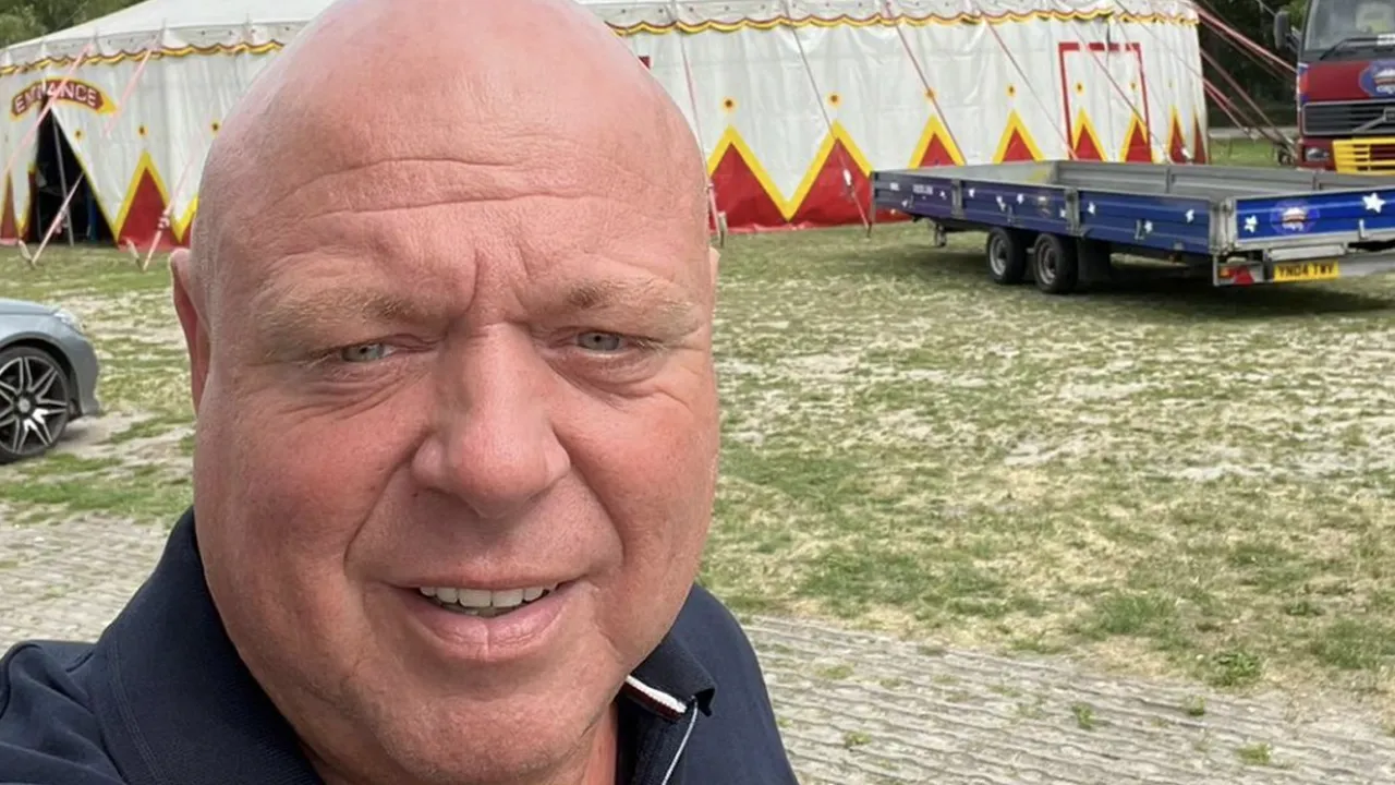 Roddelpraat deelt verontrustende video: "Peter Gillis is overleden"