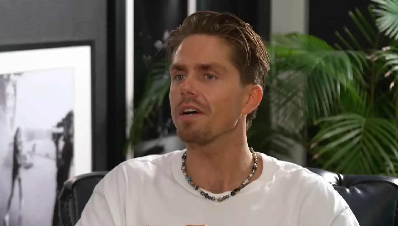 André Hazes op heterdaad betrapt: ''Einde verhaal''