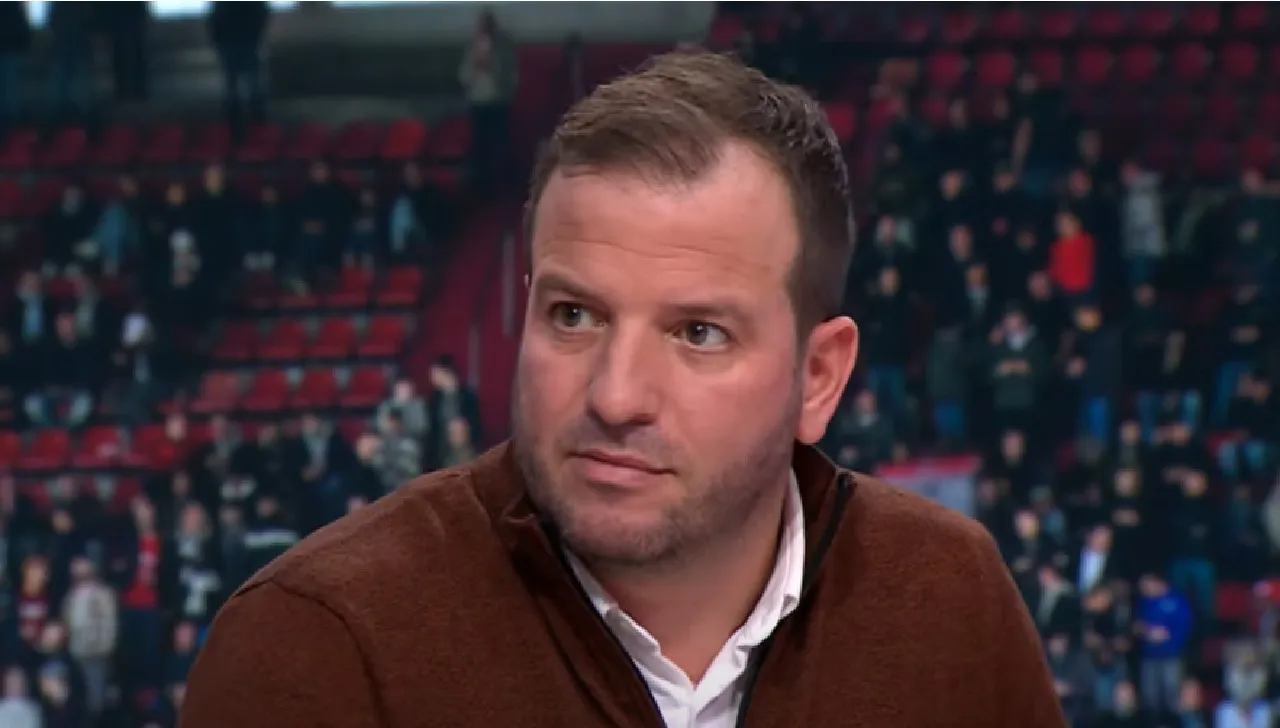 Rafael van der Vaart reageert op zoveelste man van Sylvie