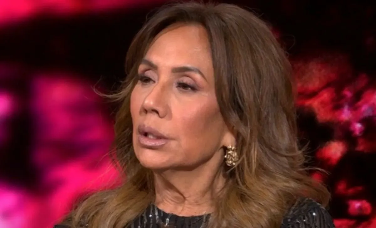 Patty Brard praat op tv haar mond voorbij: ''Heeft een snuifprobleem''