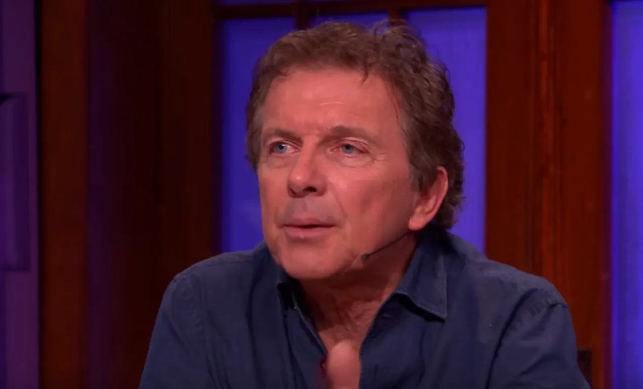 Emotionele Robert ten Brink kondigt afscheid aan