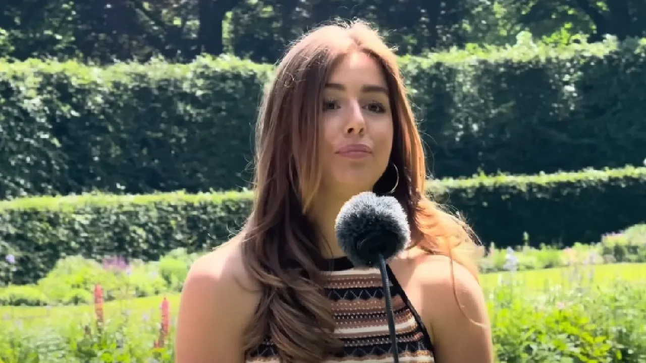 Alexia wordt compleet afgezeken op televisie: ''Dit kan echt niet''