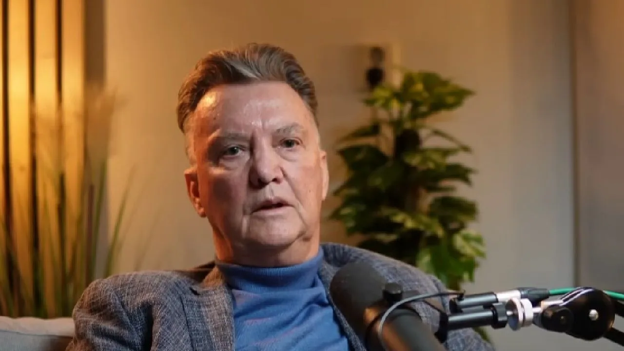 Zieke Louis van Gaal spreekt over zeer moeilijke tijd