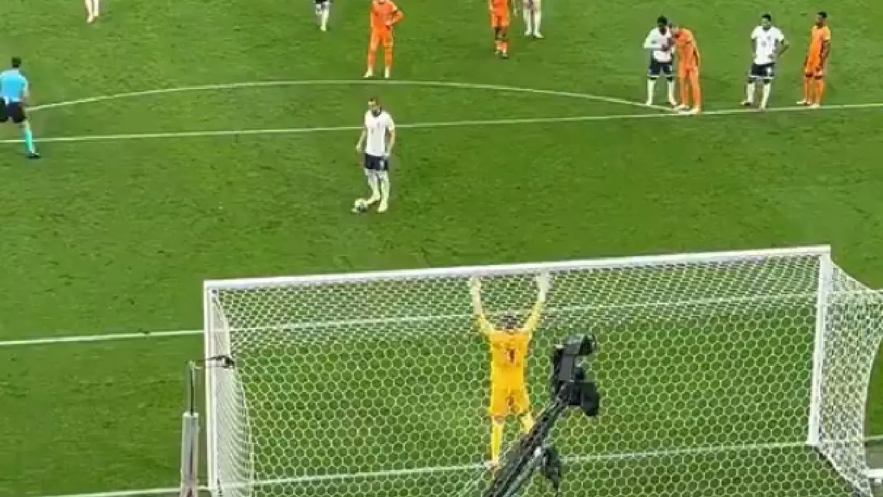 Engelsen reageren op dubieuze penalty: dit vinden ze ervan
