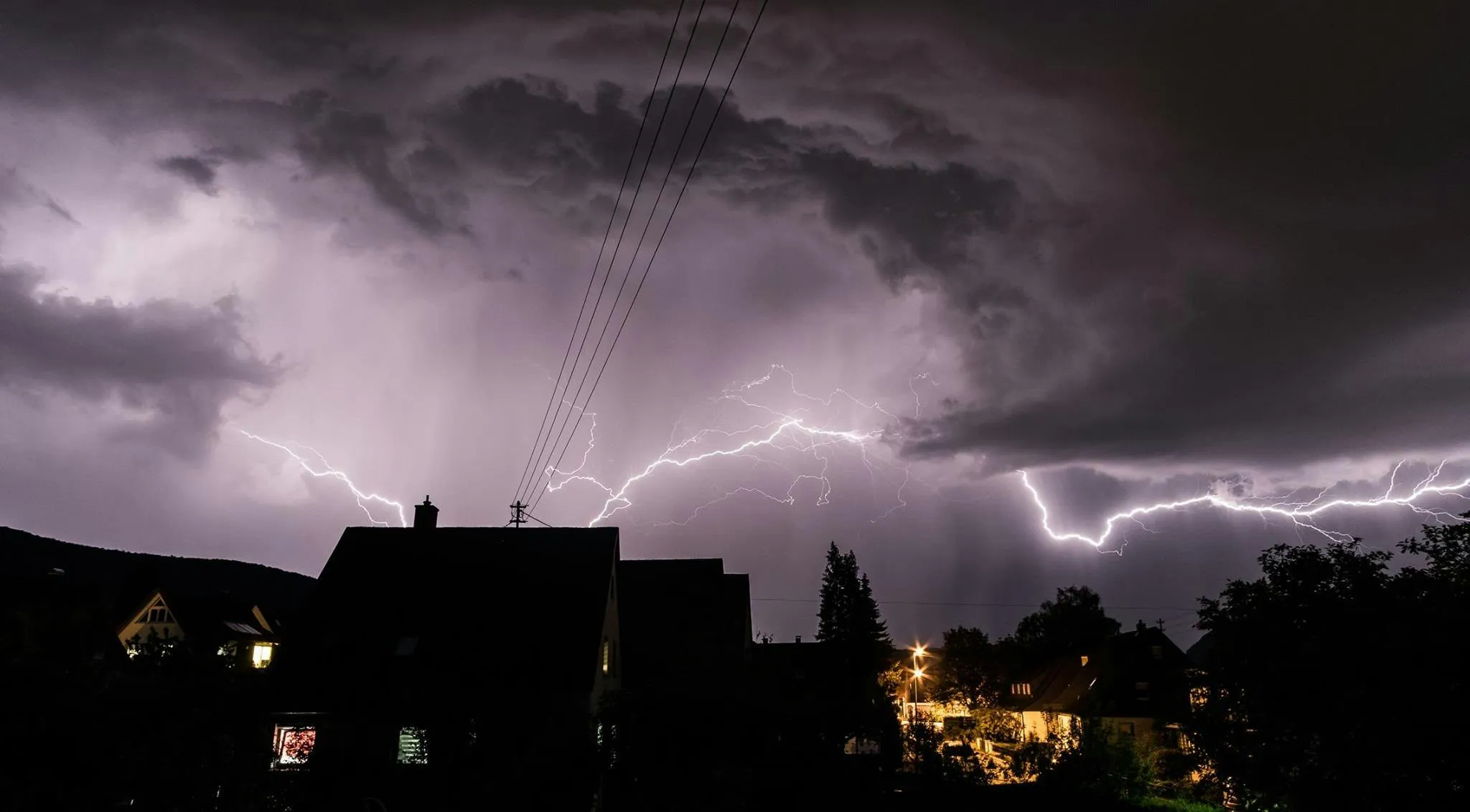 Noodweer op komst: ''Voorbereiden op het ergste''