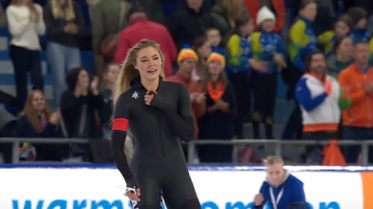 Beelden van Jutta Leerdam die schaatspak openritst al meer dan 45 miljoen keer bekeken