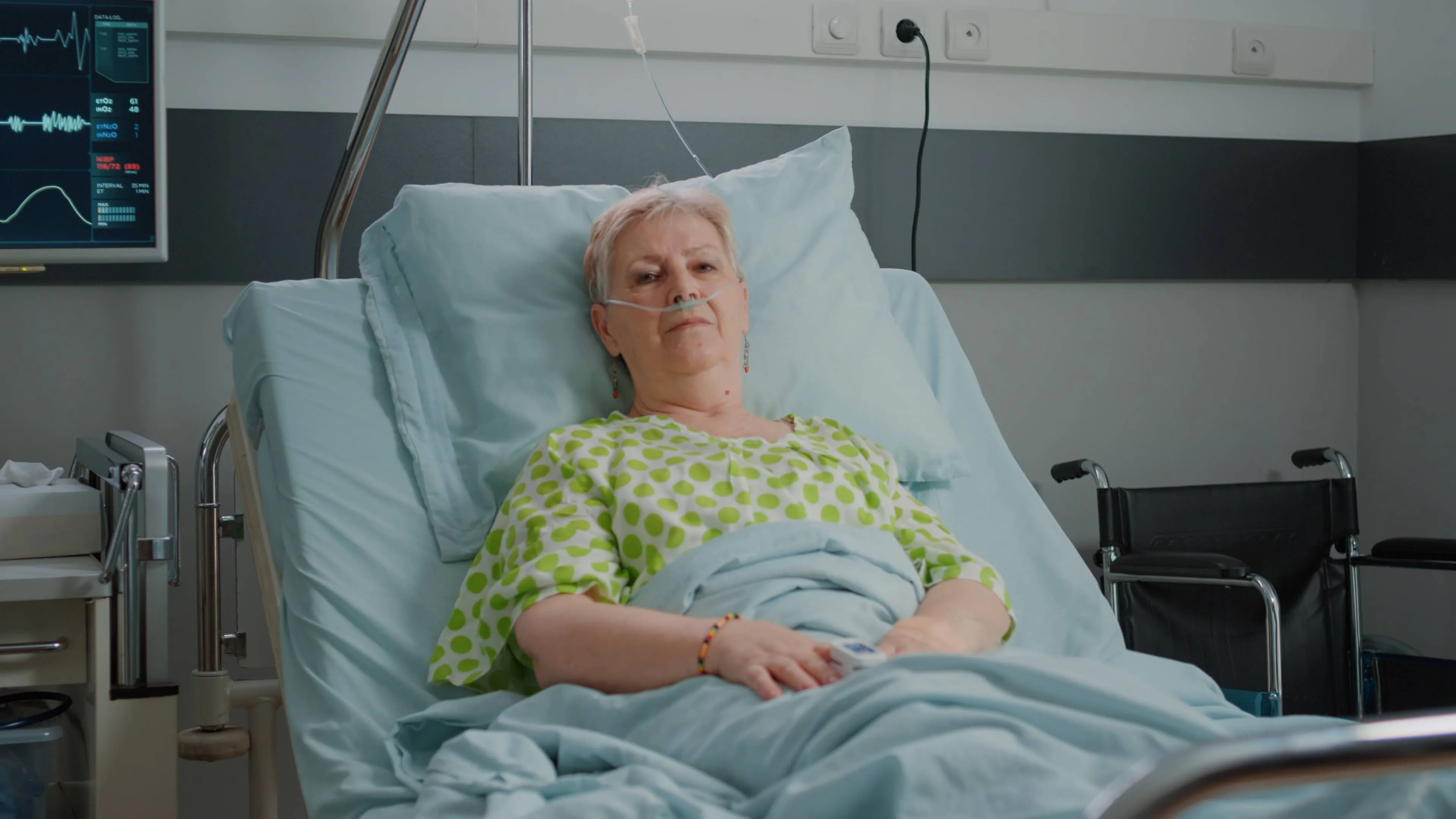 portrait-pensioner-waiting-receive-medical-support-hospital-ward-laying-bed-with-nasal-oxygen-tube-iv-drip-bag-aged-patient-preparing-cure-sickness-healthcare-service