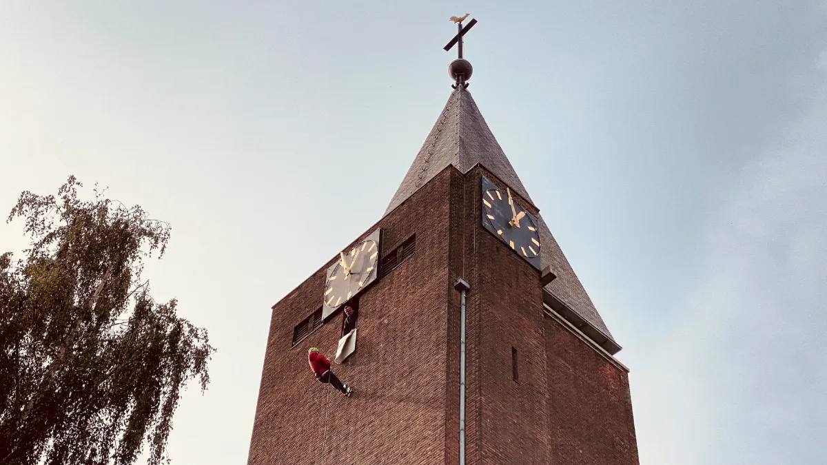 abseilen klokketoren heili hartkerk overhoven burendag 2022 2